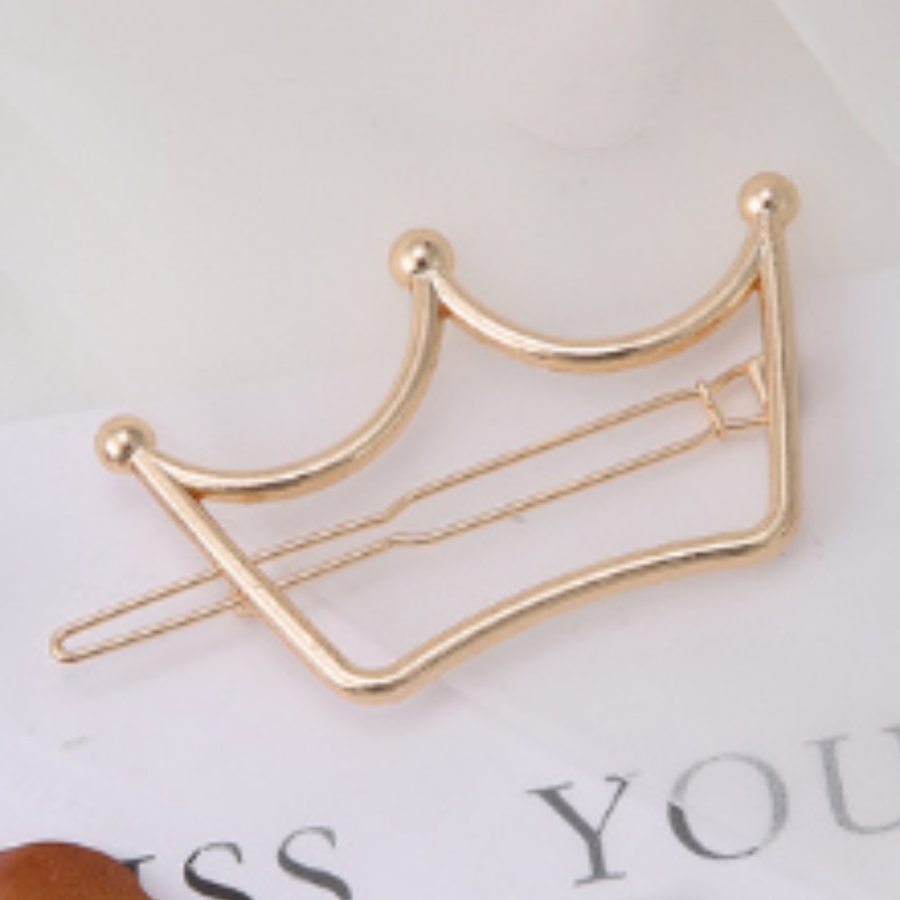 NWT- Gold Tone Crown Hair Clip/Barrette